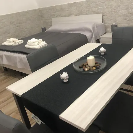 Scarparidd 3* 巴里