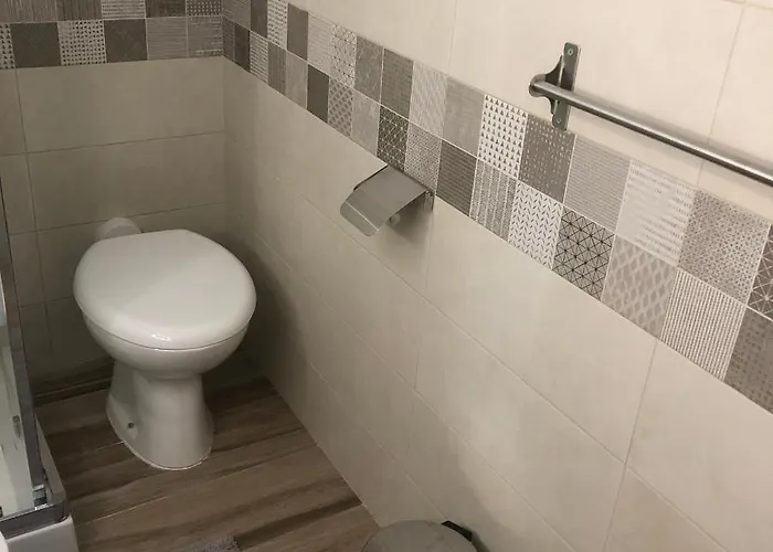 לינה וארוחת בוקר Scarparidd 3*