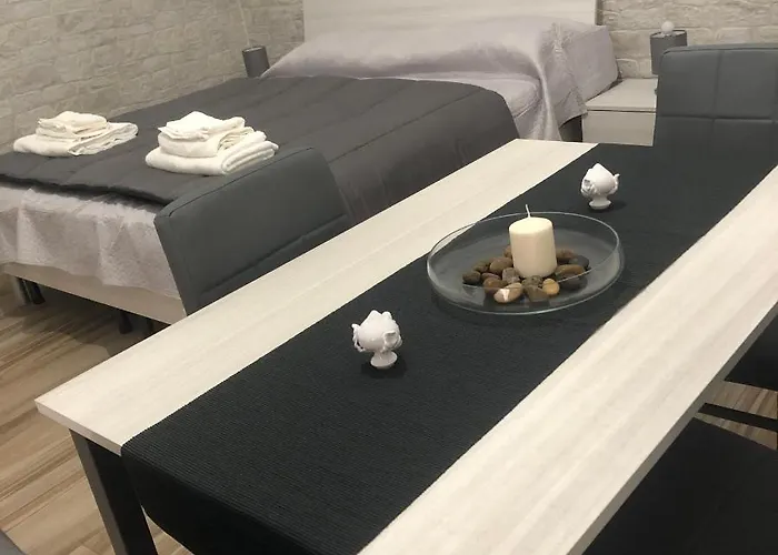 Scarparidd 3* בארי